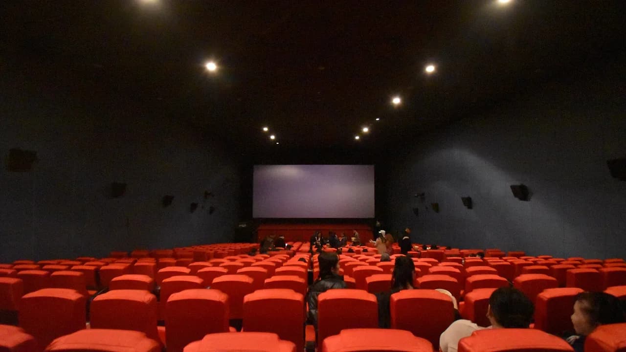 How Buy-One-Get-One Movie Ticket Offers Actually Work: Claim Flow, Caps and Fine Print