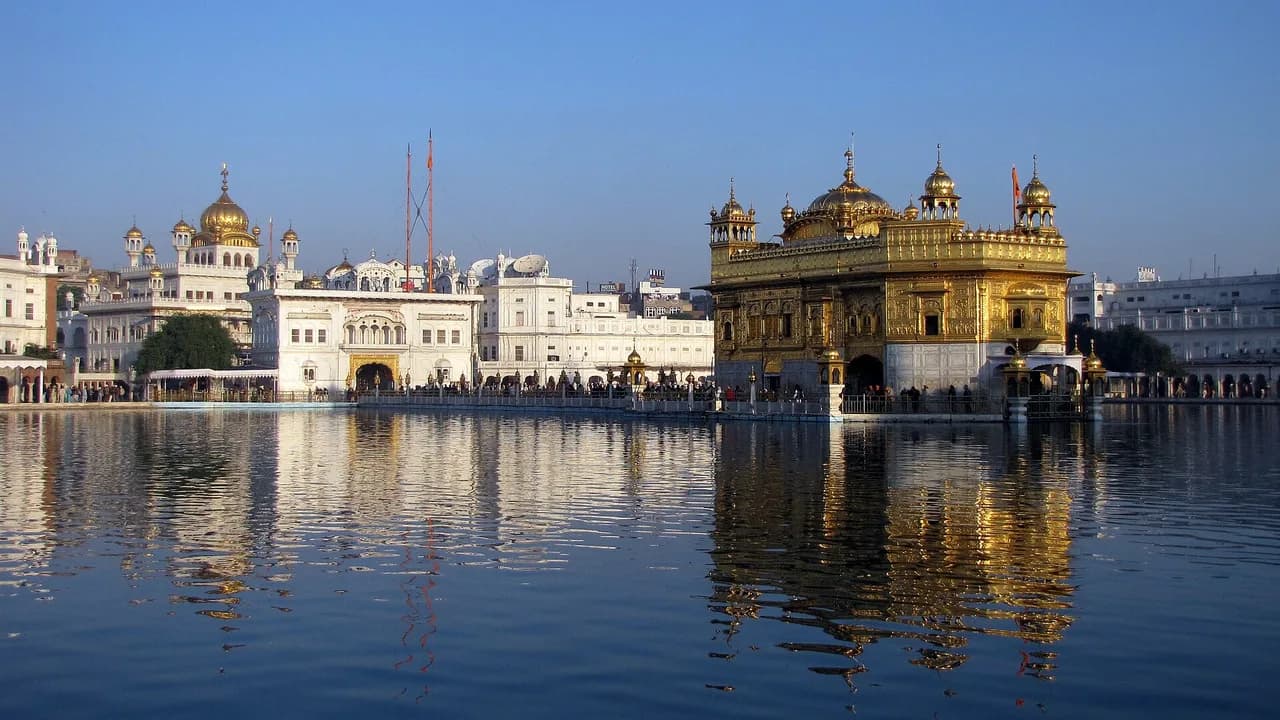 Amritsar and the Golden Temple: A Cardholder's Travel Guide