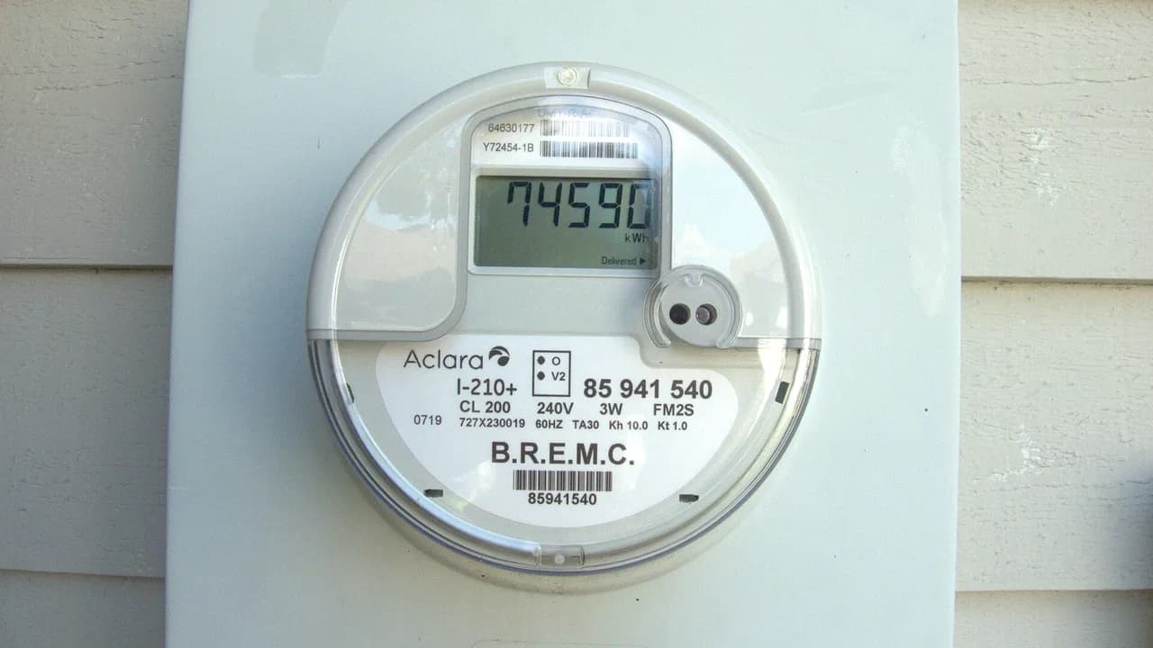 Prepaid Smart Meters: Topping Up Electricity on a Credit Card