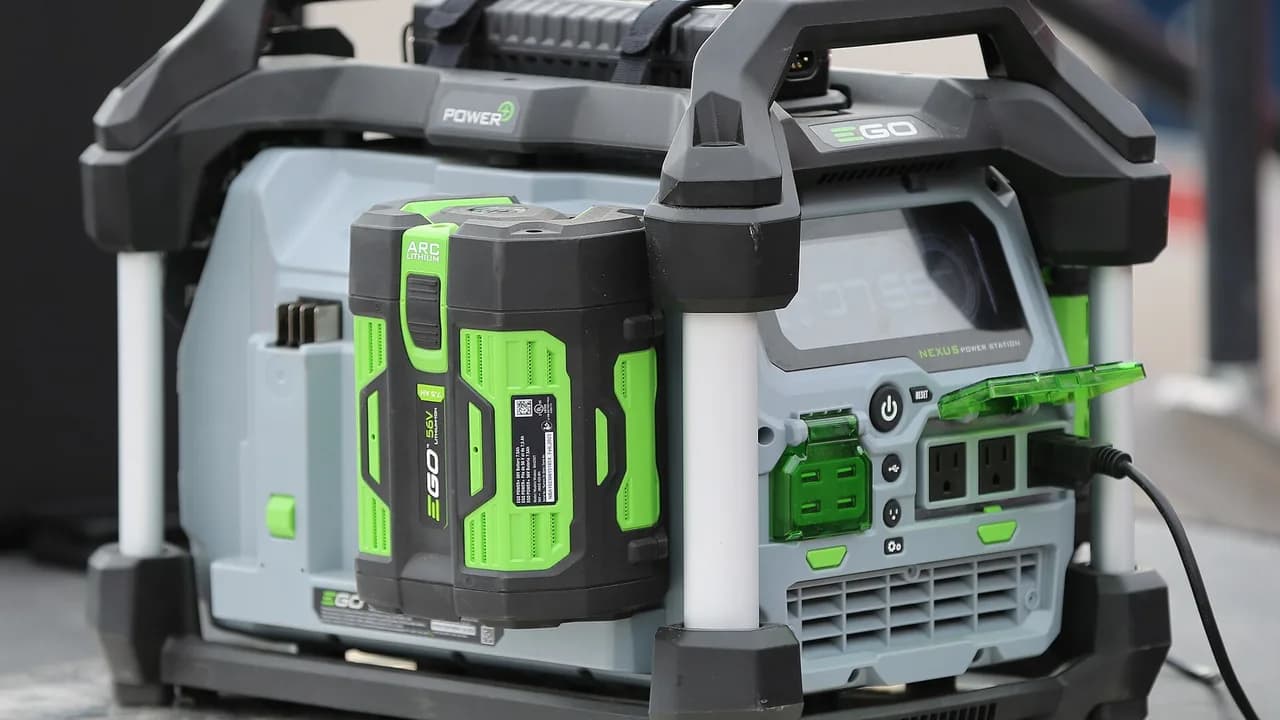 Portable Power Stations in India: Buying Backup Power on EMI