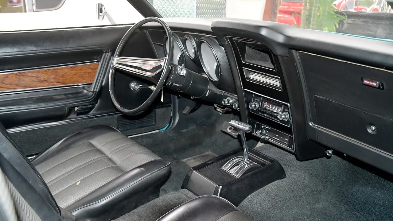 Car Accessories Worth Buying: Dashcams, Seat Covers, PPF and Ceramic Coating