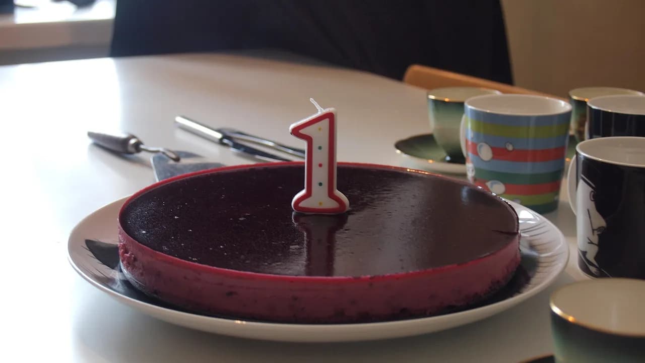 Paying for Your Child's Birthday Party: Advances, Vendors and Card Perks